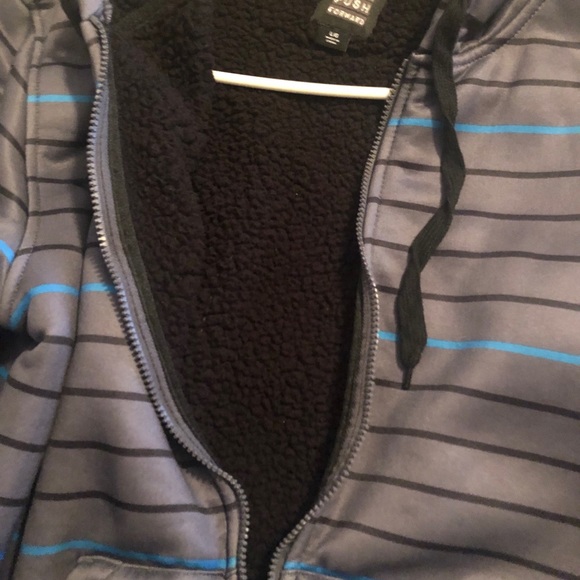 Jacket (blue, black, gray) fuzzy interior. - Picture 3 of 3